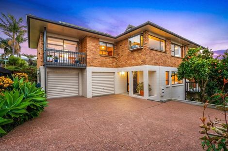 Photo of property in 2/9 Newhaven Terrace, Mairangi Bay, Auckland, 0630