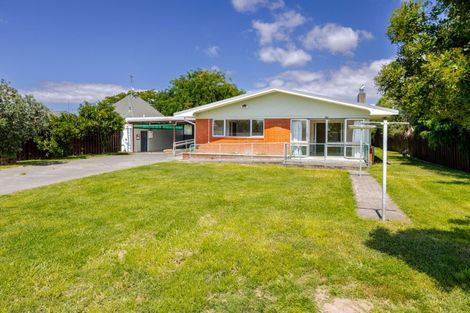 Photo of property in 16 Anderson Road, Taradale, Napier, 4112