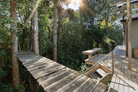 Photo of property in 16 School Road, Lower Moutere, Upper Moutere, 7175