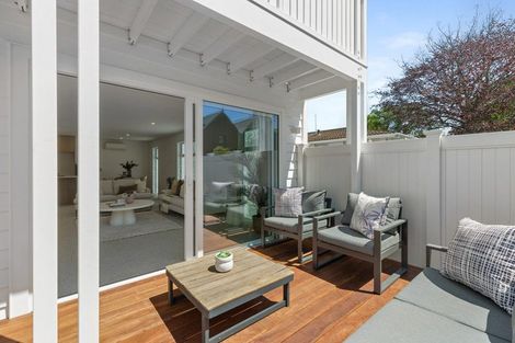 Photo of property in 1/92 Holly Road, St Albans, Christchurch, 8014