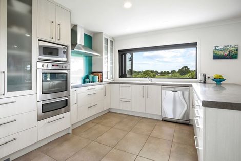 Photo of property in 233 Raynes Road, Rukuhia, Hamilton, 3282