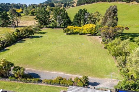 Photo of property in 192 Waitohu Valley Road, Otaki, 5583