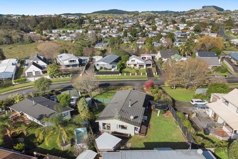 Photo of property in 72 Forrester Drive, Welcome Bay, Tauranga, 3112