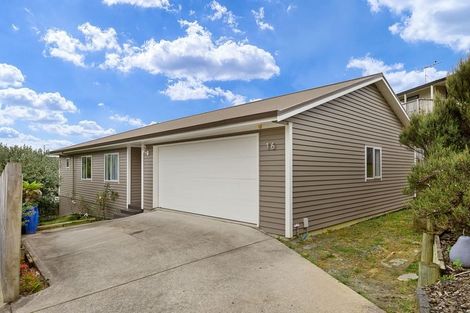 Photo of property in 16 Fern Court, Orewa, 0931
