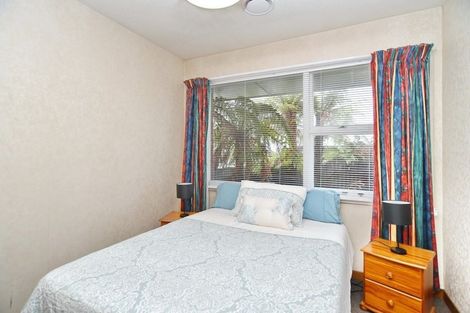 Photo of property in 2/381 Main North Road, Redwood, Christchurch, 8051