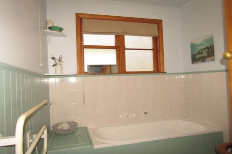 Photo of property in 31 Wilkie Crescent, Naenae, Lower Hutt, 5011