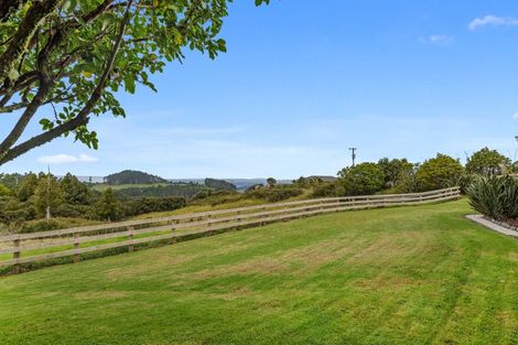 Photo of property in 181 Govan Wilson Road, Whangaripo, Warkworth, 0985