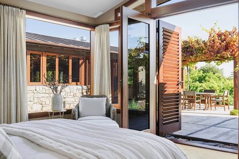 Photo of property in 54 Lane Road, Havelock North, 4130