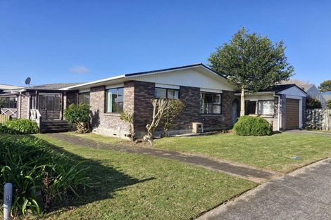Photo of property in 7 Argyle Place, Highlands Park, New Plymouth, 4312