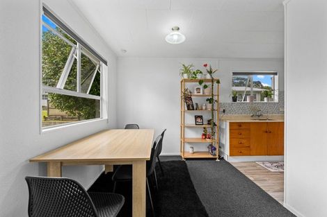 Photo of property in 14 Shearwater Street, One Tree Point, 0118