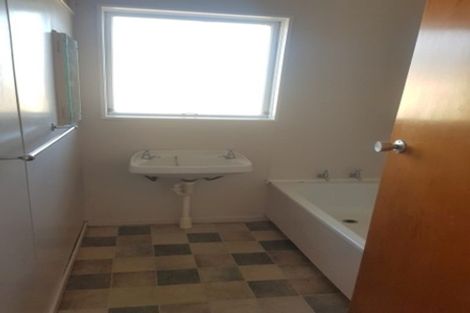 Photo of property in 71 Lauder Crescent, Heidelberg, Invercargill, 9812