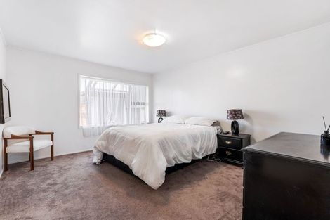 Photo of property in 66 Ferry Parade, Herald Island, Auckland, 0618