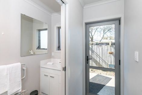 Photo of property in 215d Peachgrove Road, Claudelands, Hamilton, 3214