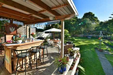 Photo of property in 122 Brightside Road, Stanmore Bay, Whangaparaoa, 0932