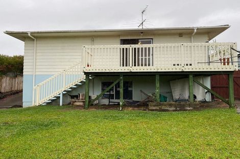 Photo of property in 59 Archmillen Avenue, Pakuranga Heights, Auckland, 2010