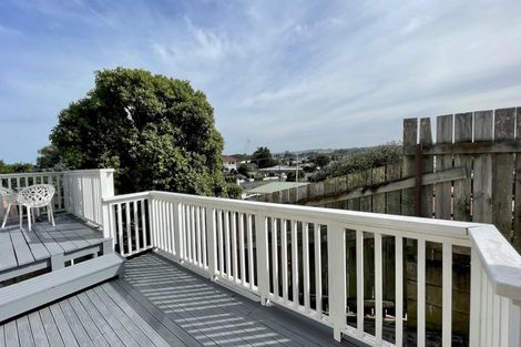 Photo of property in 44 Totara Street, Tawhero, Whanganui, 4501