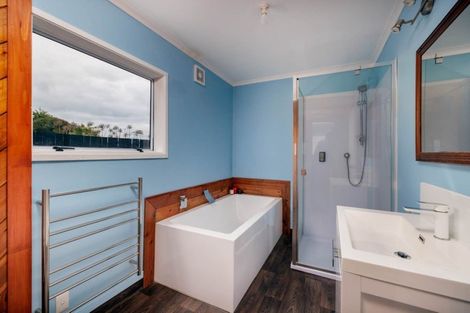 Photo of property in 47 Yorke Road, Haruru, 0204