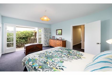 Photo of property in 2/49 Ashgrove Terrace, Somerfield, Christchurch, 8024