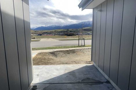 Photo of property in 70 Spur Ridge Rise, Jacks Point, 9371