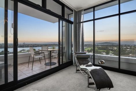 Photo of property in 58/45 Stanley Road, Stanley Point, Auckland, 0624