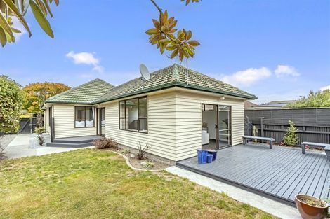 Photo of property in 97 Winters Road, Redwood, Christchurch, 8051