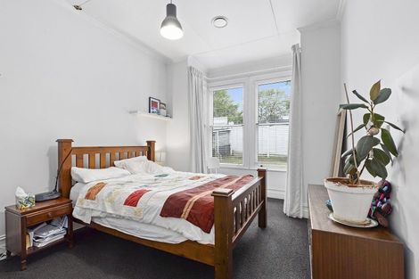 Photo of property in 32 Stanley Street, Berhampore, Wellington, 6023