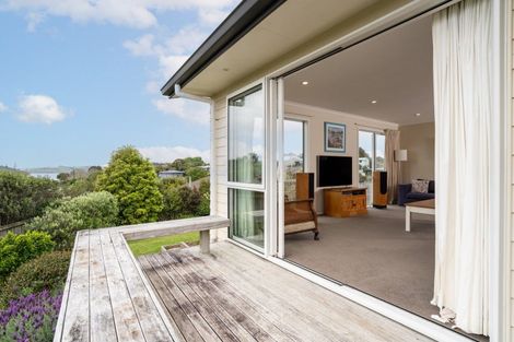 Photo of property in 7 Waikowhai Place, Raglan, 3225