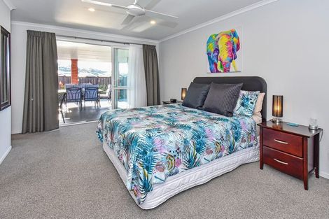 Photo of property in 2 Westmuir Crescent, Pokeno, 2402