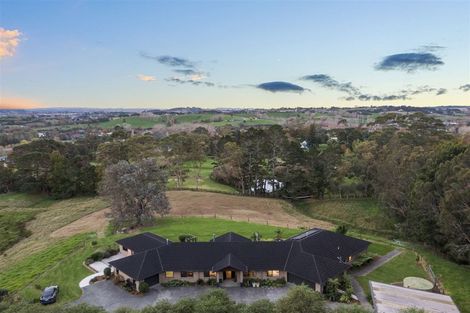 Photo of property in 135 Kennedy Road, Dairy Flat, Albany, 0792