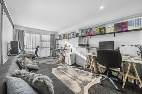 Photo of property in 172 Orangi Kaupapa Road, Northland, Wellington, 6012