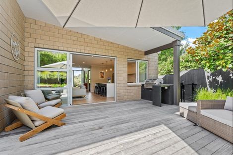 Photo of property in 28 Laly Haddon Place, Matakana, Warkworth, 0985