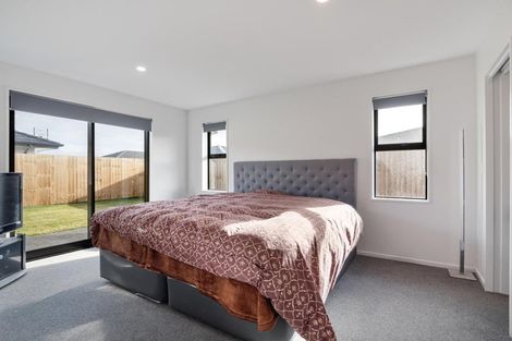 Photo of property in 14 Ned Place, Halswell, Christchurch, 8025