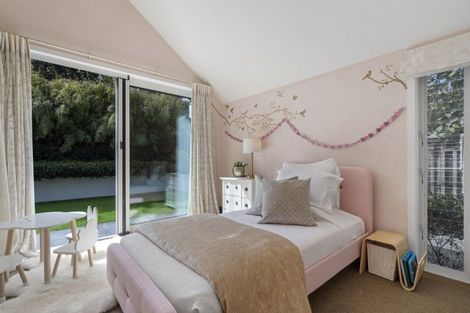 Photo of property in 27 Clifton Road, Herne Bay, Auckland, 1011