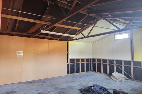 Photo of property in 39 James Cook Street, Havelock North, 4130