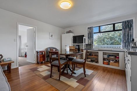 Photo of property in 3 Hamilton Drive, Waiuku, 2123