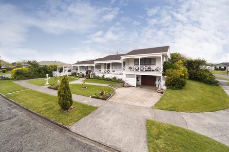 Photo of property in 7 Dunallen Avenue, Marton, 4710