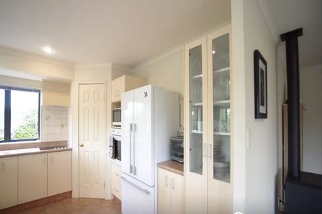 Photo of property in 143 Summerhill Drive, Fitzherbert, Palmerston North, 4410