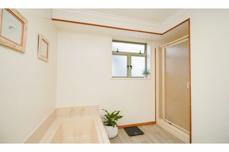 Photo of property in 11b Mcauley Place, Waikiwi, Invercargill, 9810