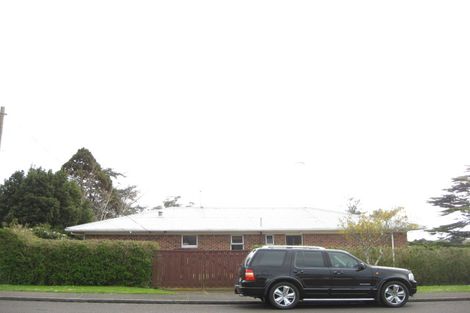 Photo of property in 13 Cowling Road, Hurdon, New Plymouth, 4310