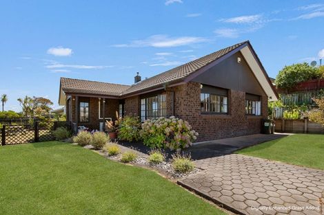 Photo of property in 2 Montgomery Road, Otamatea, Whanganui, 4501