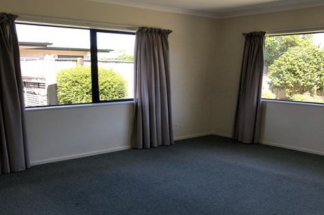 Photo of property in 40 Beresford Street, Takaro, Palmerston North, 4410