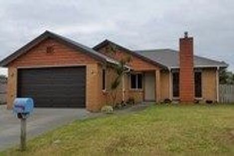 Photo of property in 51 Pyle Road West, One Tree Point, 0118