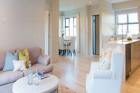 Photo of property in 1 Breton Road, Karaka, Papakura, 2113