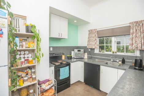 Photo of property in 121 Iranui Road, Inner Kaiti, Gisborne, 4010