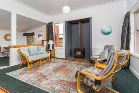 Photo of property in 6 North Foreland Street, Waihola, Milton, 9073