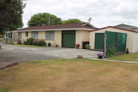 Photo of property in 120 Great North Road, Winton, 9720