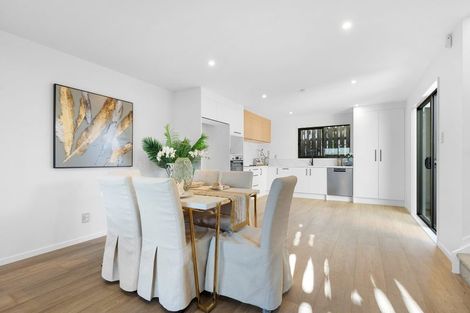 Photo of property in 8a Claridge Street, Glen Eden, Auckland, 0602