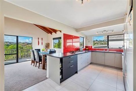 Photo of property in 62 Nigel Road, Browns Bay, Auckland, 0630