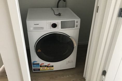 Photo of property in 12 Emmadale Lane, Hamilton East, Hamilton, 3216