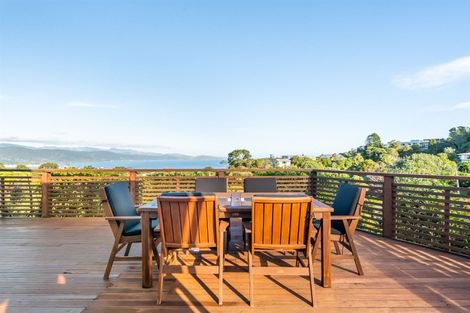 Photo of property in 40 Akatea Road, Korokoro, Lower Hutt, 5012